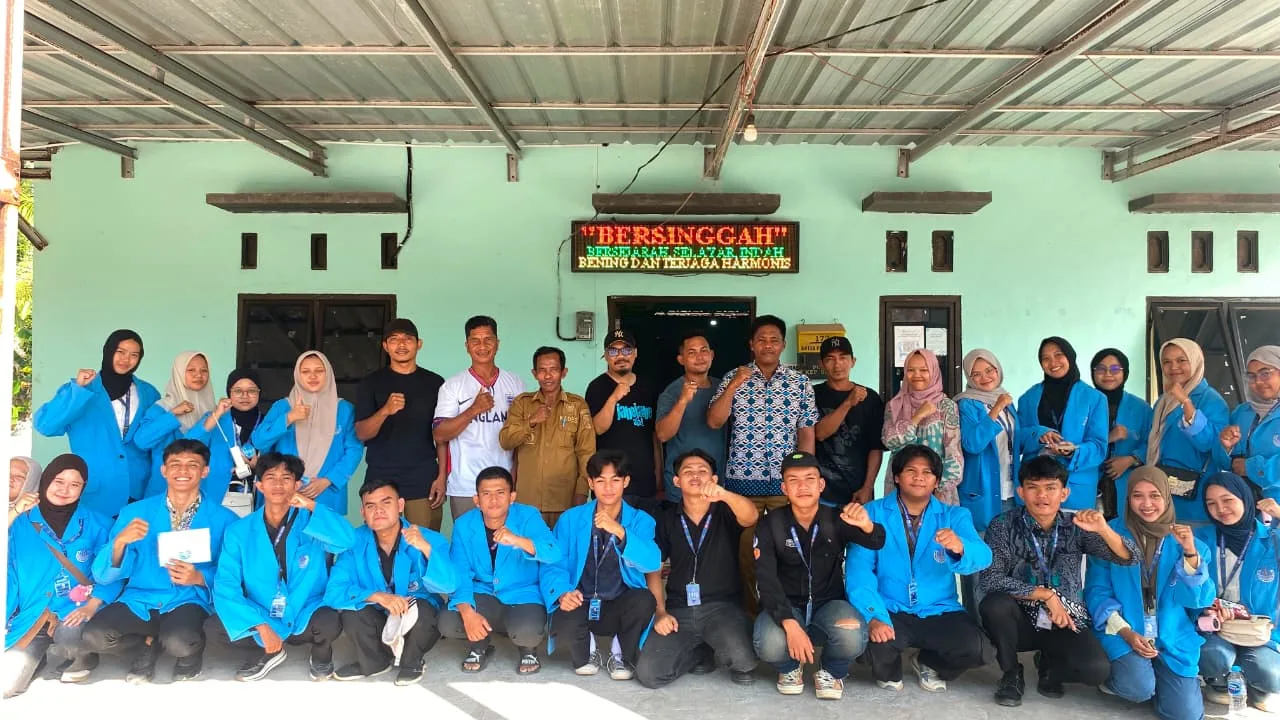 HIMASOS Program Studi Sosiologi UBB Resmi Melakukan Bina Desa di Desa Batu Beriga