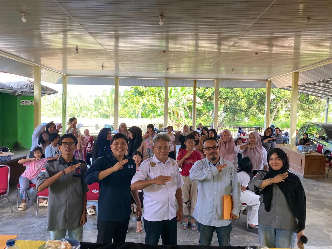 Dosen Sosiologi UBB Dorong Literasi Pendidikan dan Pemberdayaan Ekonomi Pemuda Deniang